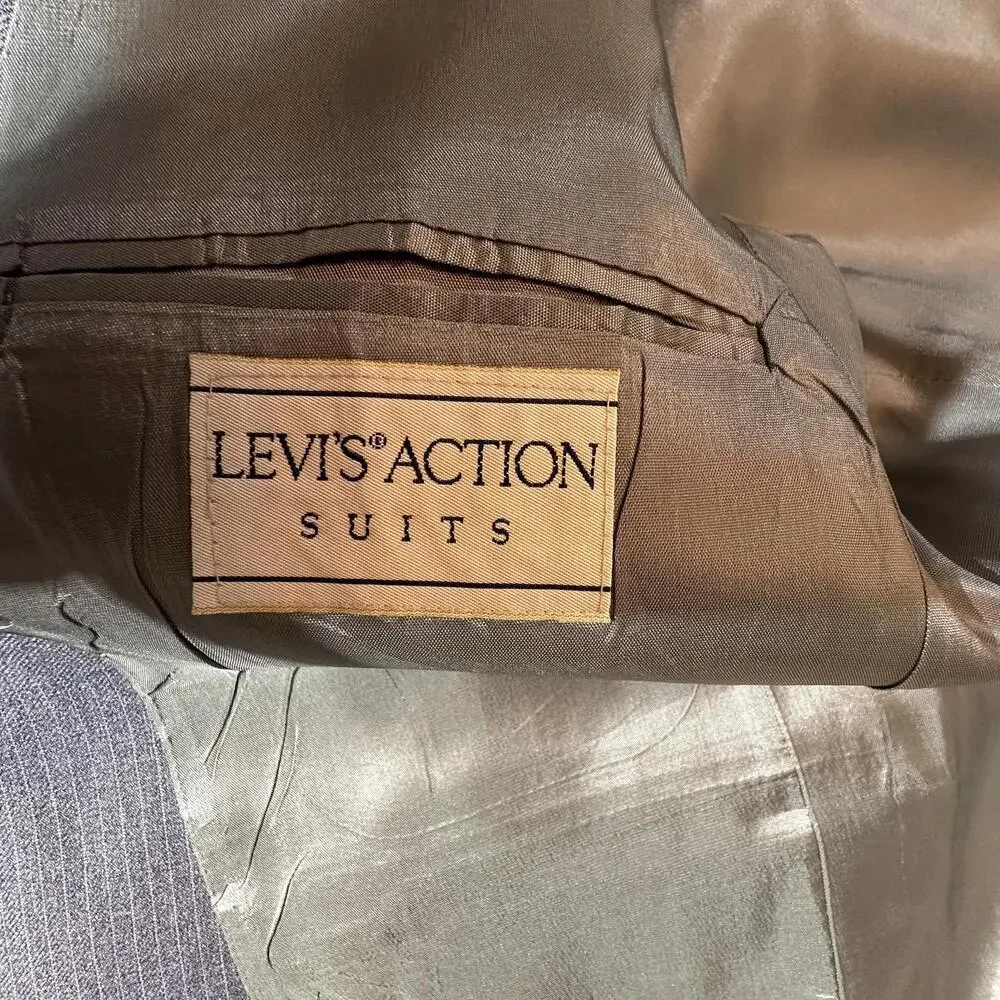 Classic Men's Grey Pinstripe Blazer - Vintage Levi's Action‎ Suits